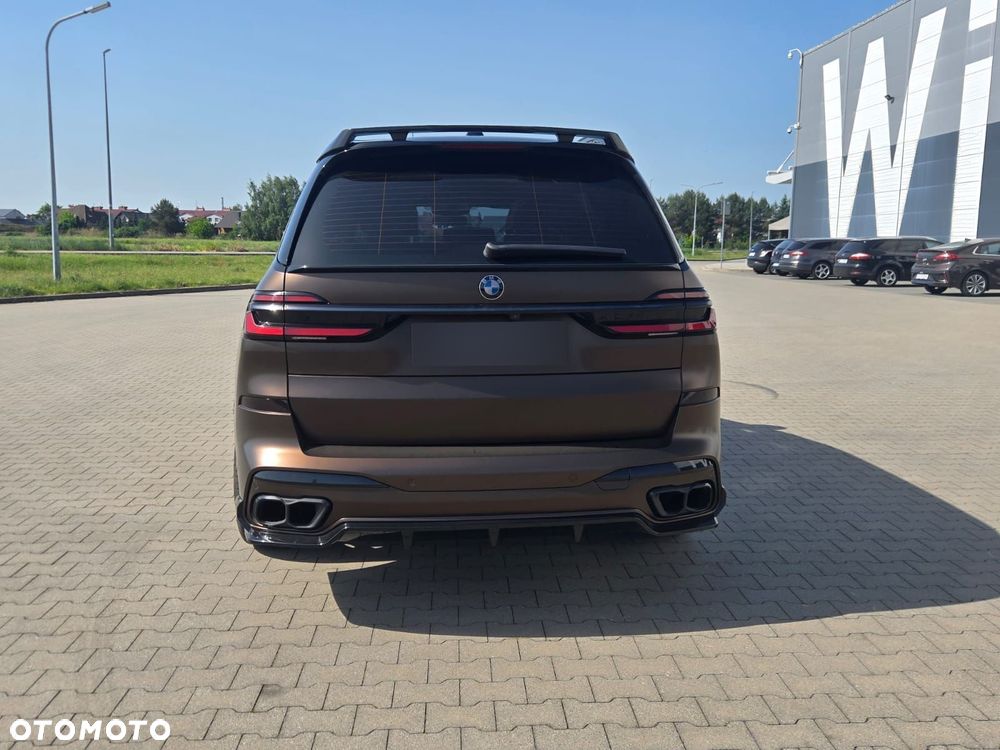 BMW X7 xDrive40d mHEV Individual Edition sport - 28