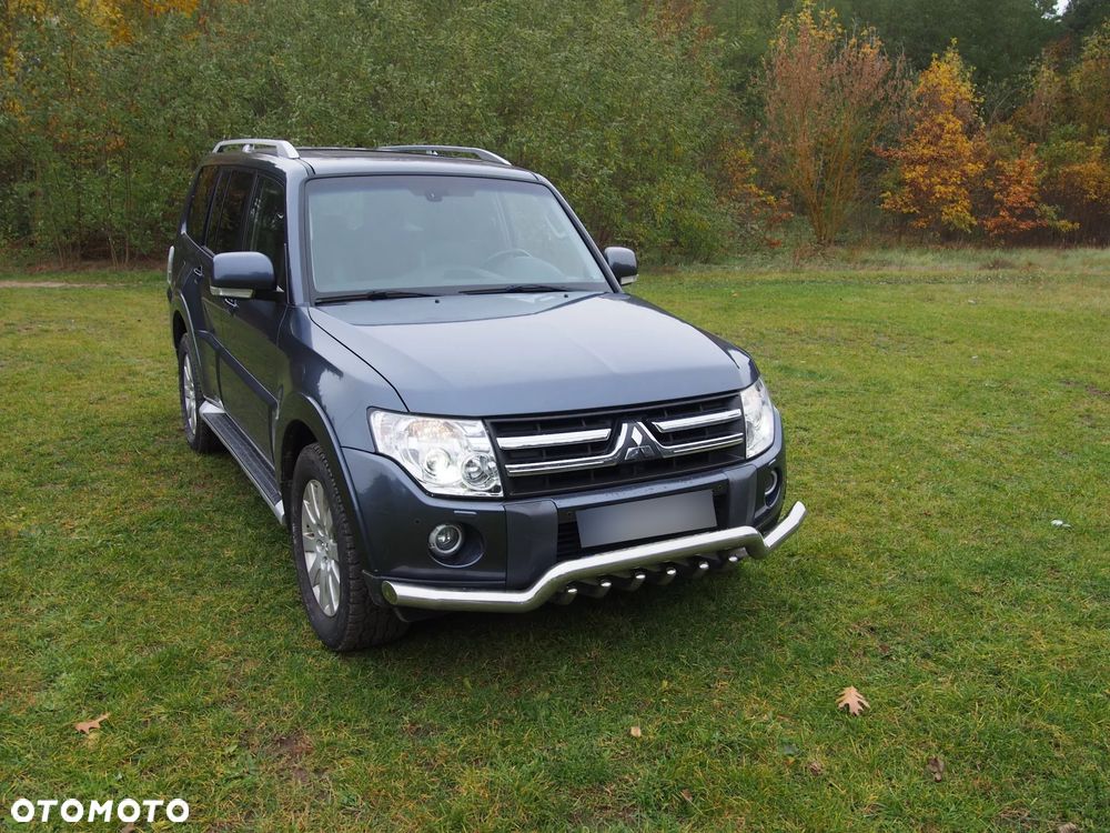 Mitsubishi Pajero 3.2 DI-D Automatik Intense - 1