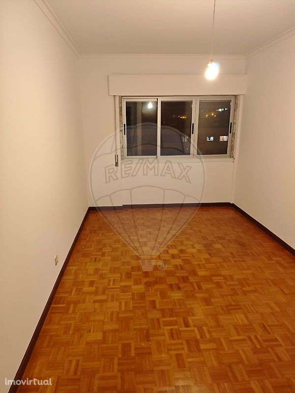 Apartamento T2 para arrendamento - Grande imagem: 5/12