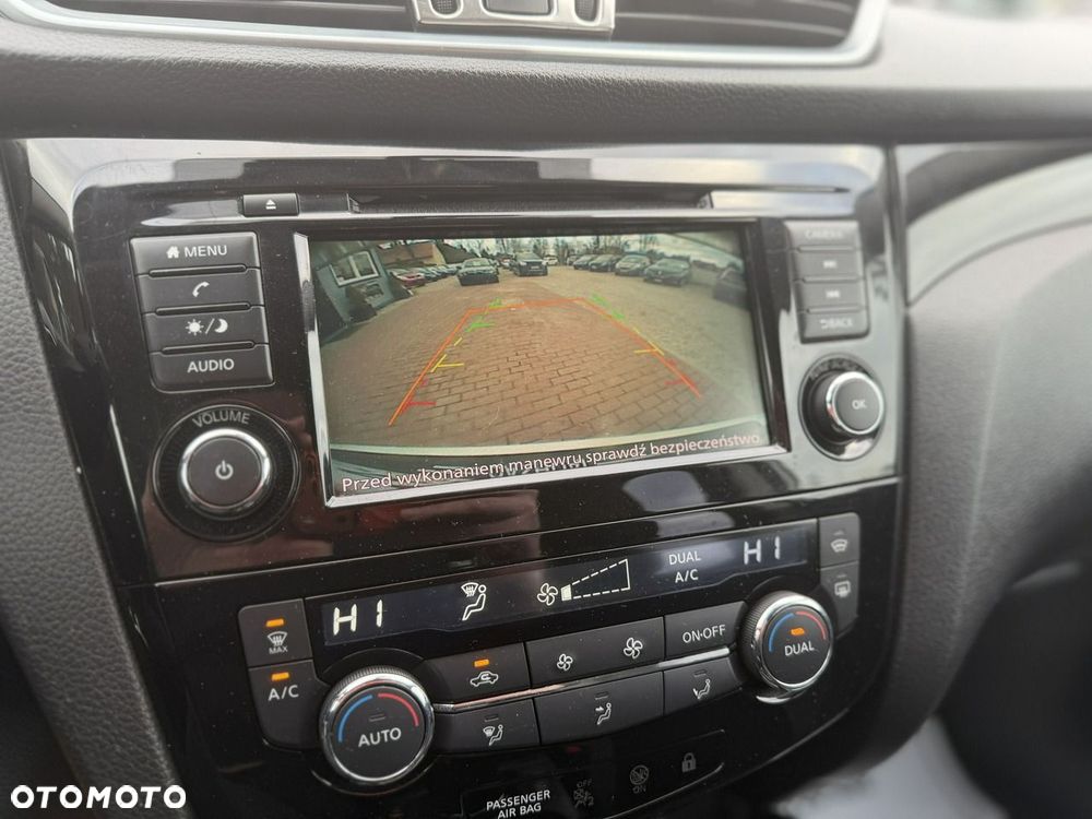 Nissan Qashqai 1.3 DIG-T MHEV N-Connecta - 36