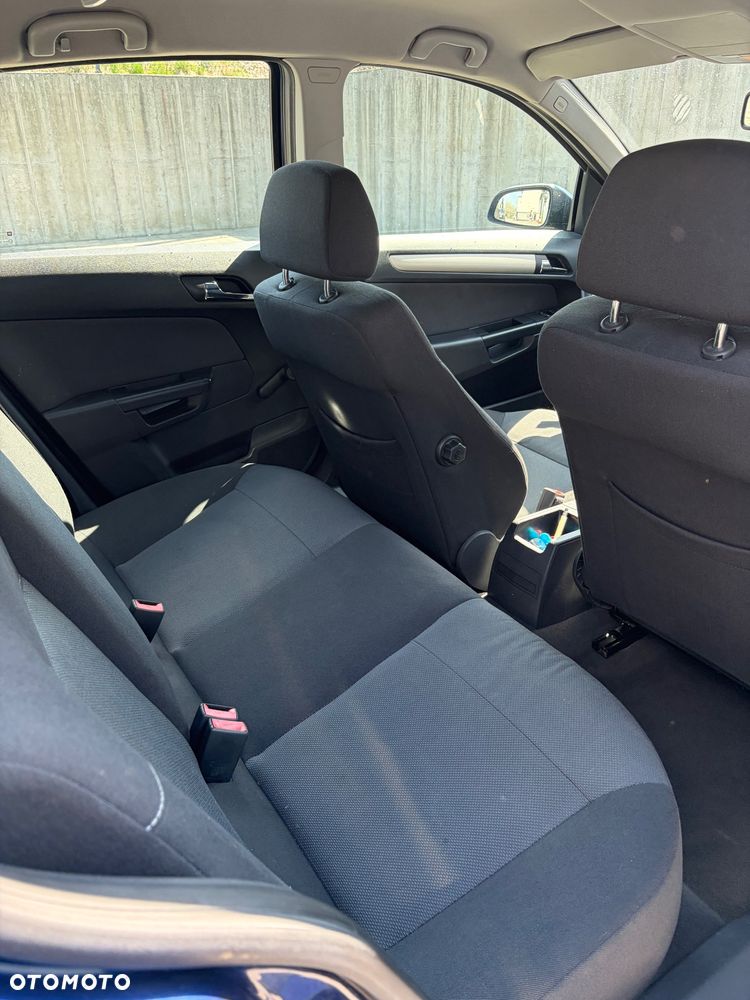 Opel Astra 1.4 Enjoy - 7