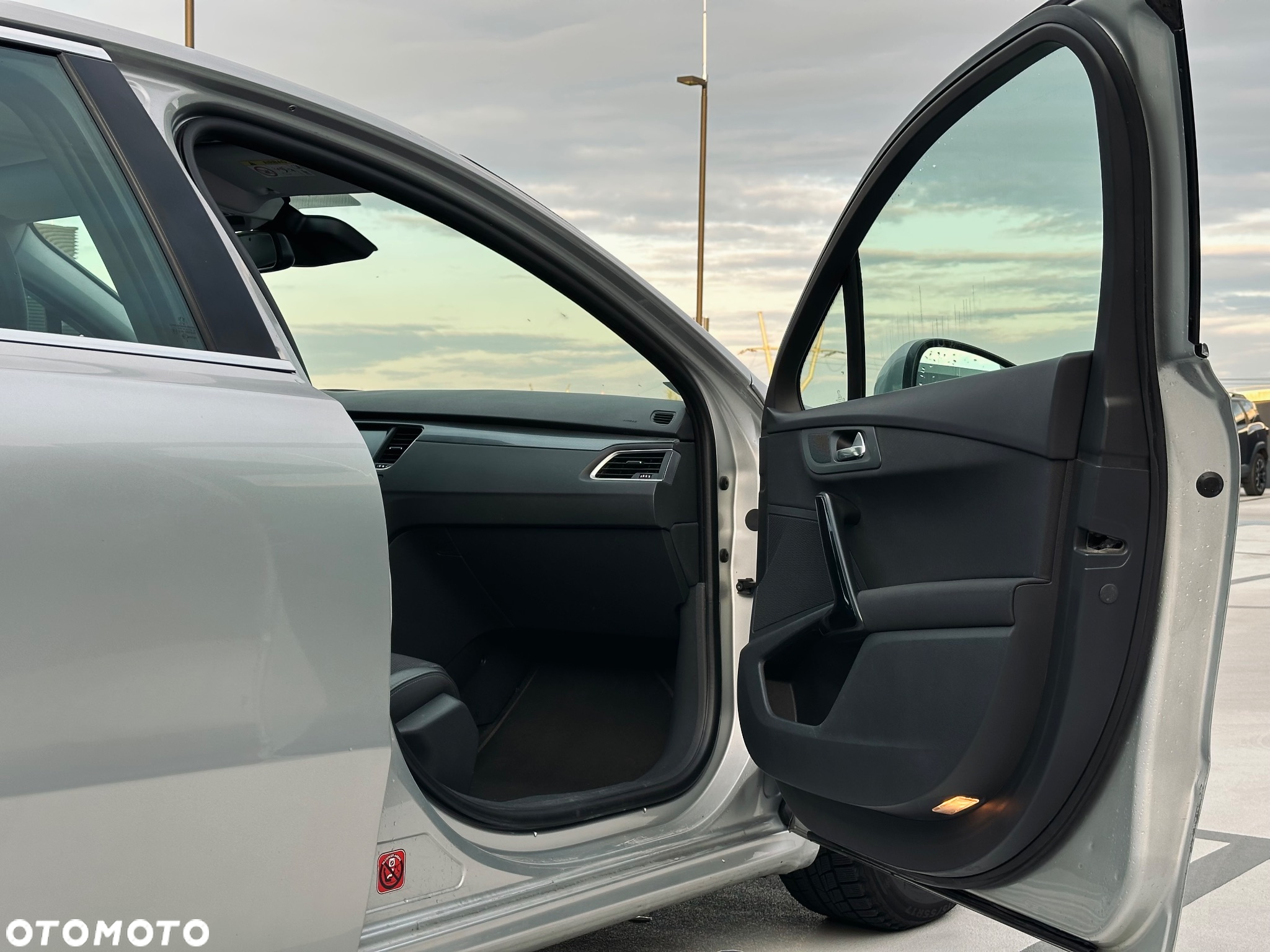 Peugeot 508 BlueHDi FAP 180 Automatik Stop&Start Allure - 16