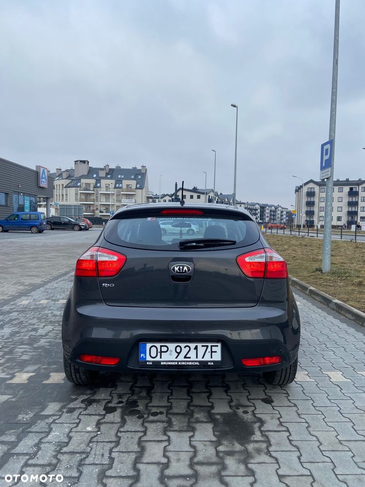 Kia Rio 1.4 EX - 5