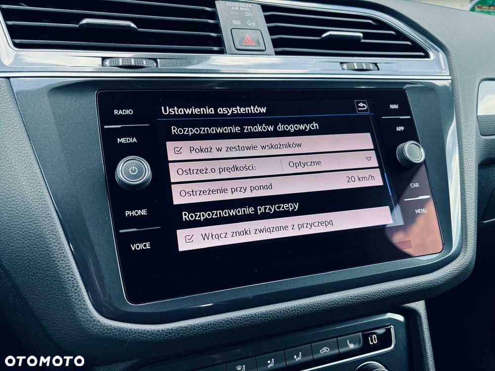 Volkswagen Tiguan Allspace 2.0 TDI SCR Comfortline DSG - 29