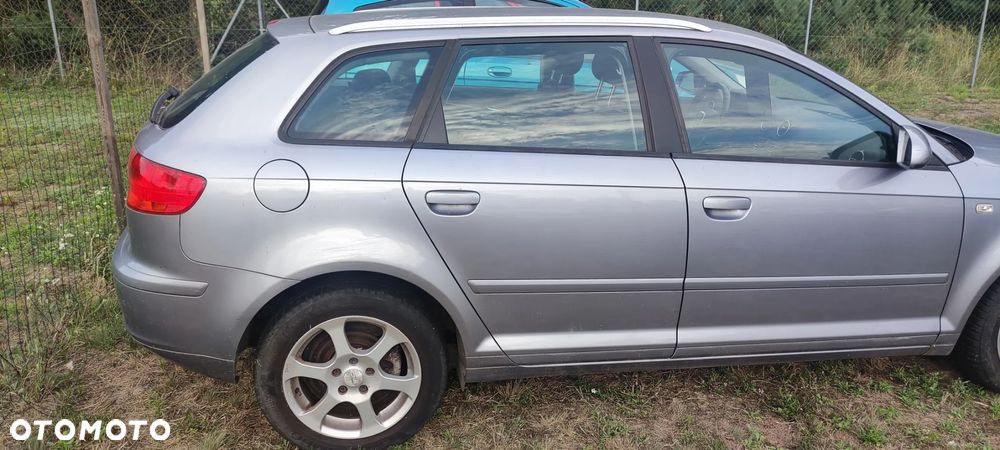 Audi A3 Sportback 1.6 Attraction - 5