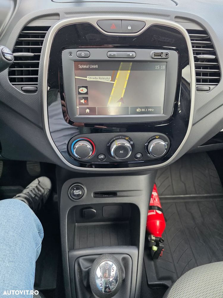 Renault Captur (ENERGY) TCe 90 INTENS - 32