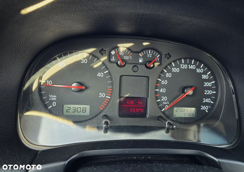 Volkswagen Golf 1.9 TDI Basis - 15