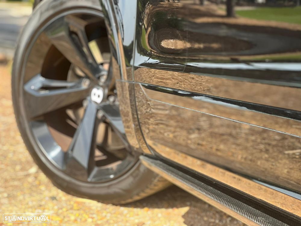 Bentley Bentayga - 9