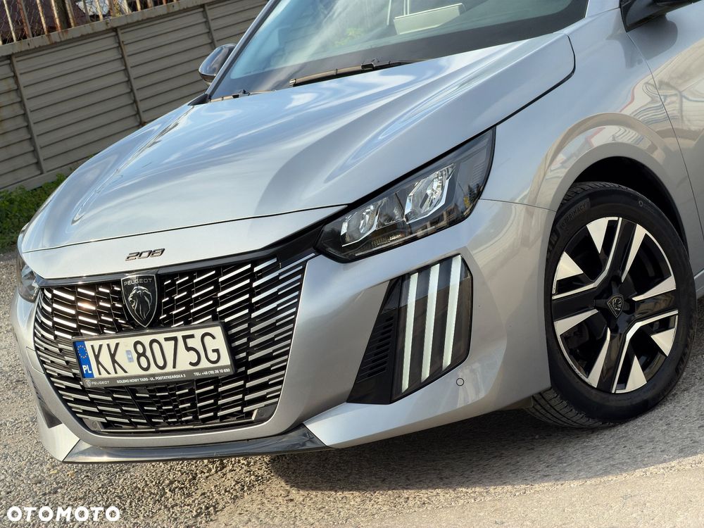 Peugeot 208 1.2 T Business S&S - 11