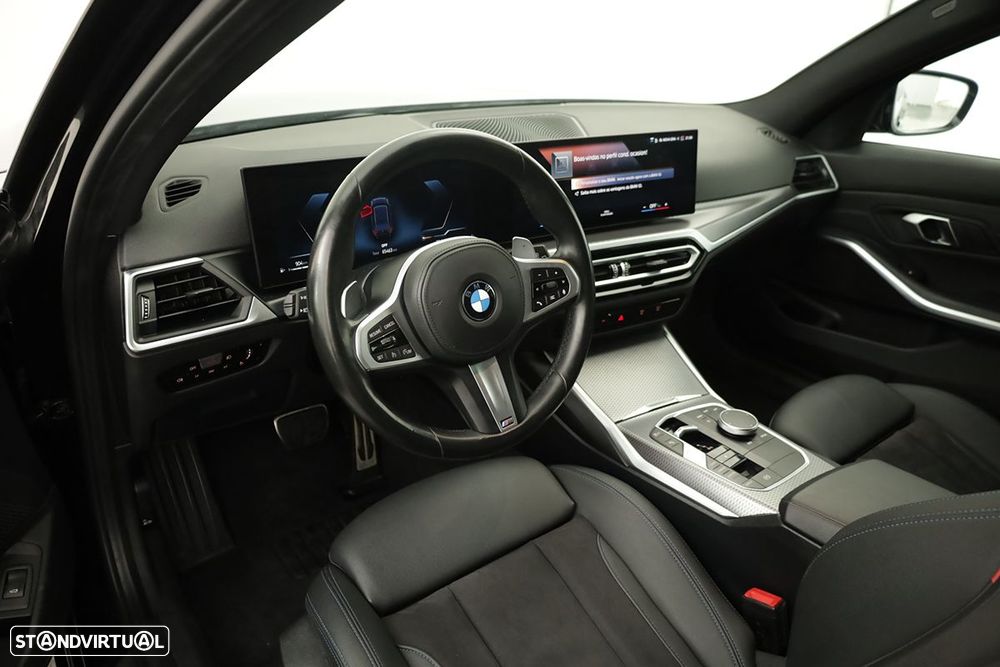 BMW 320 d Pack Desportivo M Auto - 7