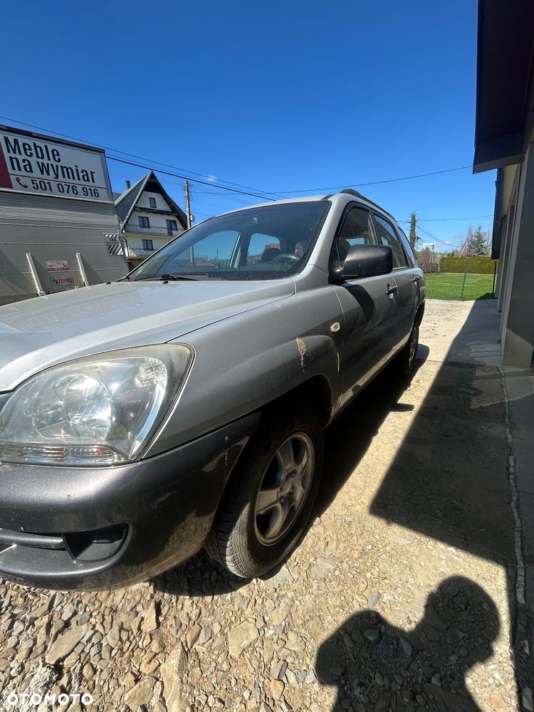 Kia Sportage 2.0 Tour - 4