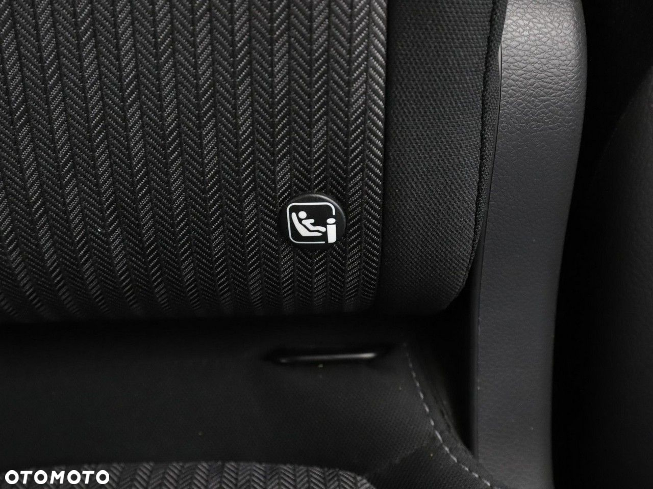 Mitsubishi Eclipse Cross Plug-In Hybrid 4WD Basis - 35