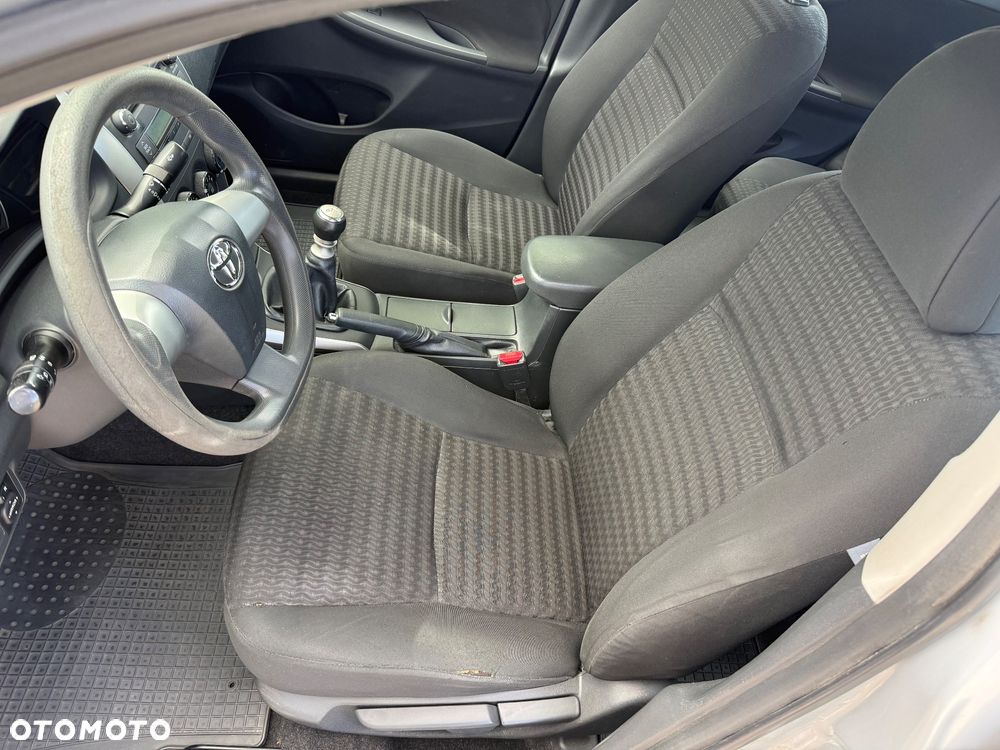 Toyota Corolla 1.6 Premium - 5