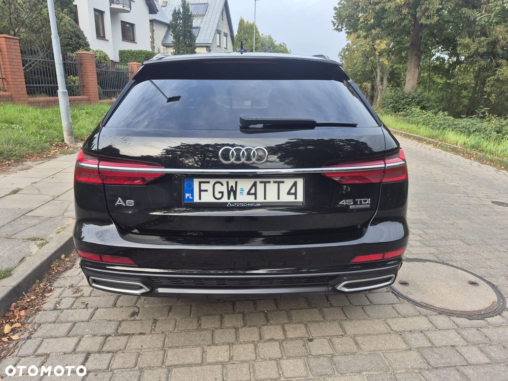 Audi A6 Avant 45 TDI quattro tiptronic design - 12