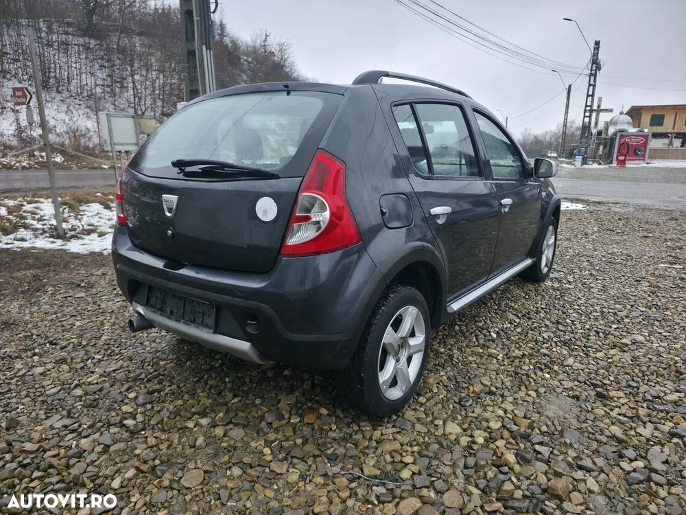 Dacia Sandero 1.6 MPI Stepway - 4
