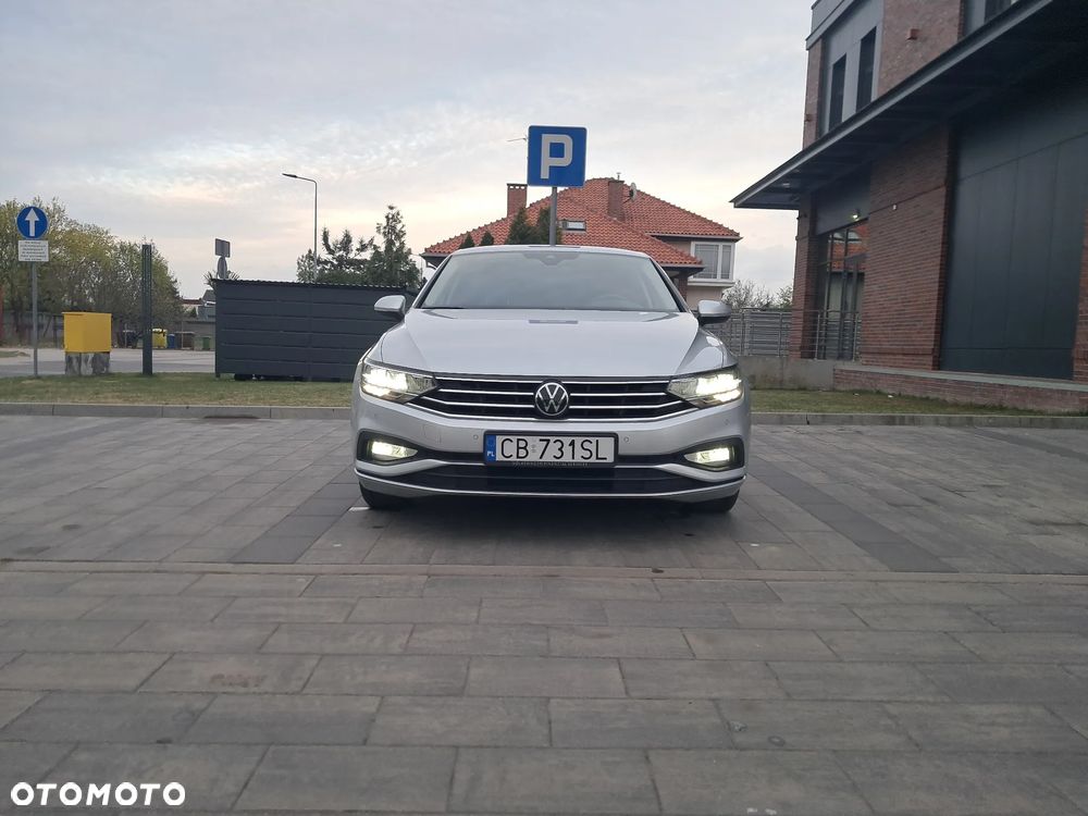 Volkswagen Passat 1.5 TSI EVO Essence DSG - 20