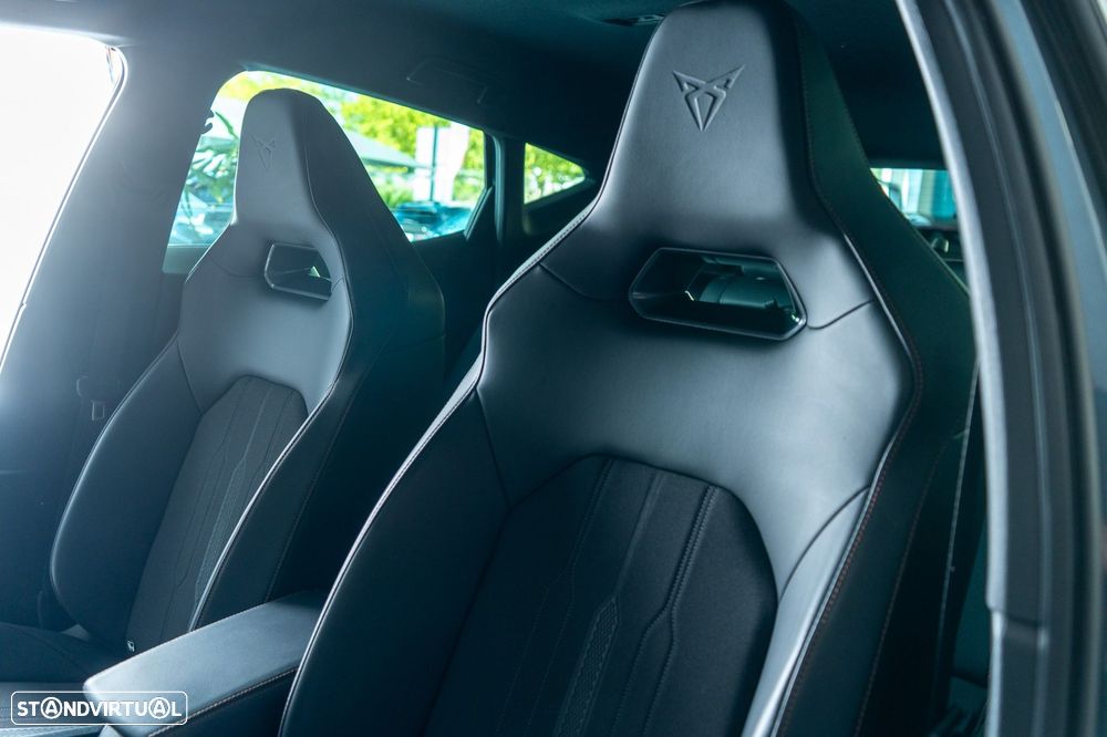 Cupra Formentor 1.4 e-Hybrid DSG VZ - 8