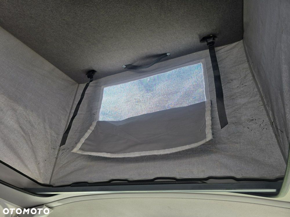 Volkswagen Transporter - 31