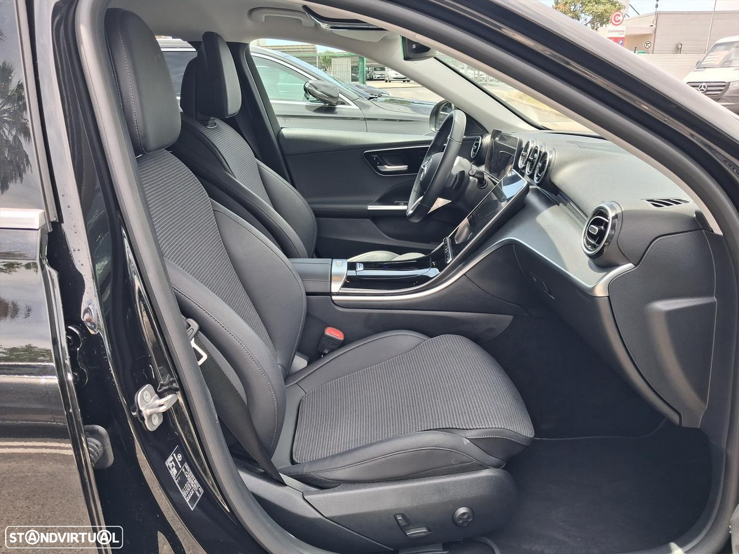 Mercedes-Benz C 220 d Avantgarde - 34
