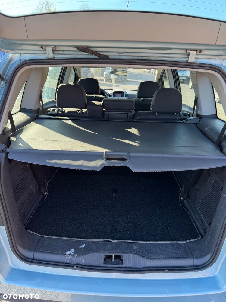 Opel Zafira - 34
