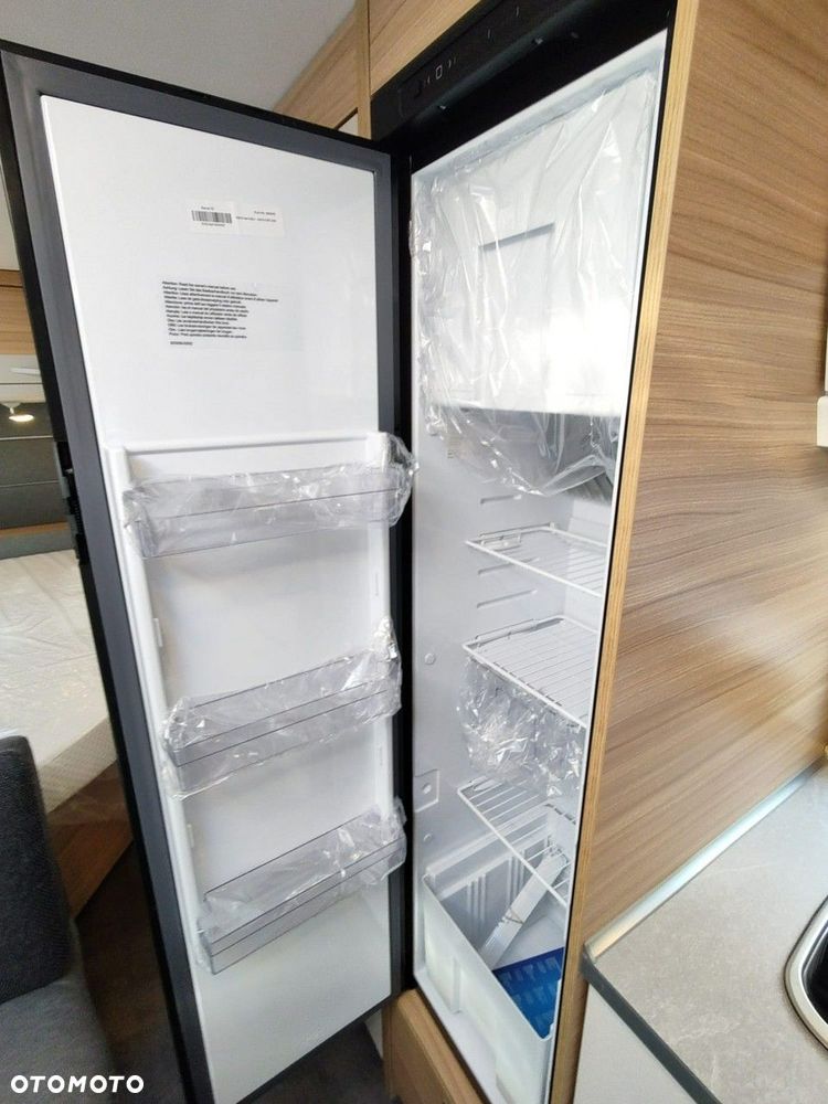 Dethleffs Camper 560 FMK - 10