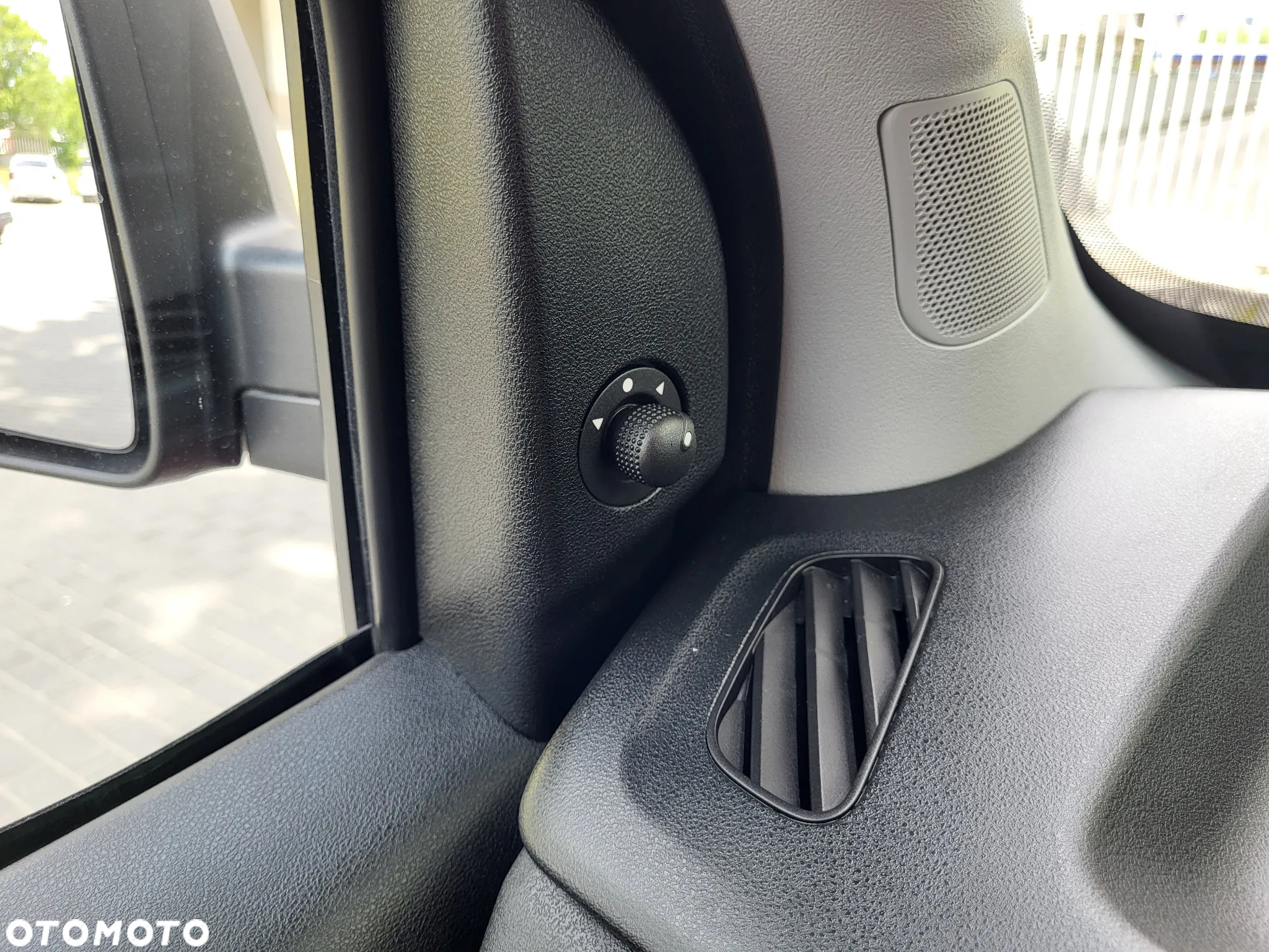 Fiat DOBLO - 23