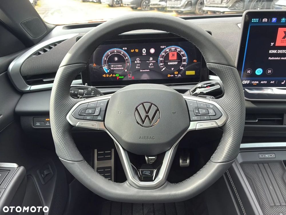 Volkswagen T-Roc - 14