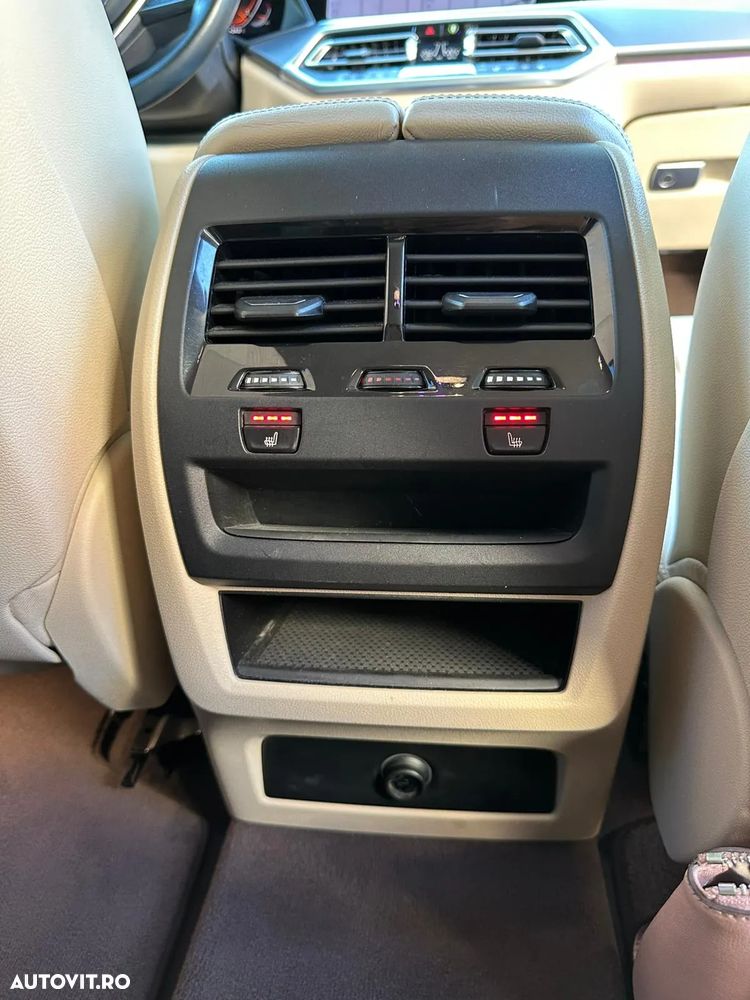 BMW X5 xDrive30d - 16