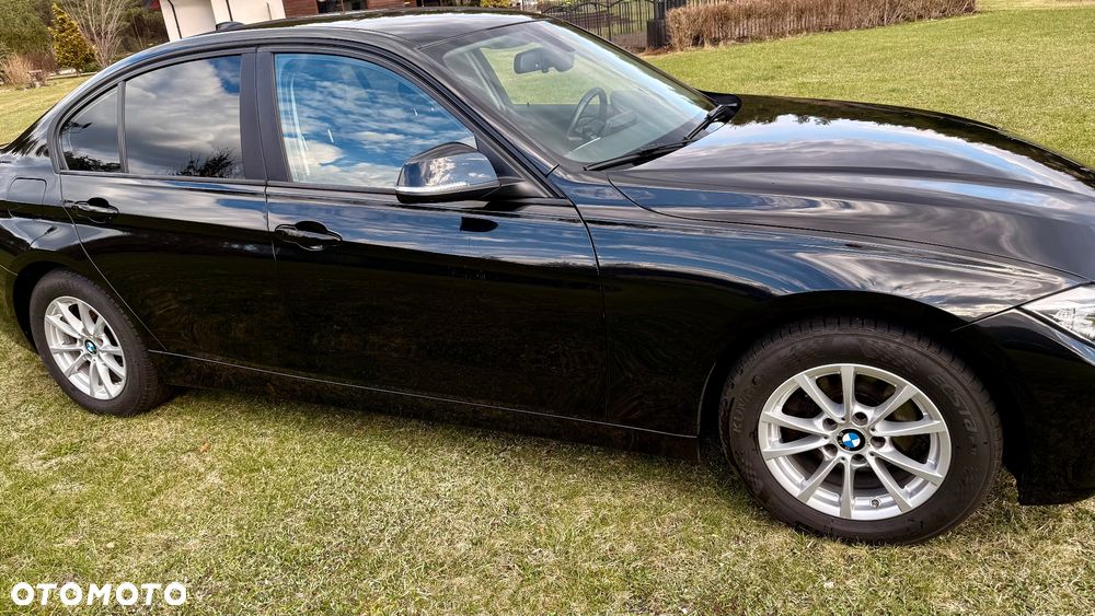 BMW Seria 3 318d - 7