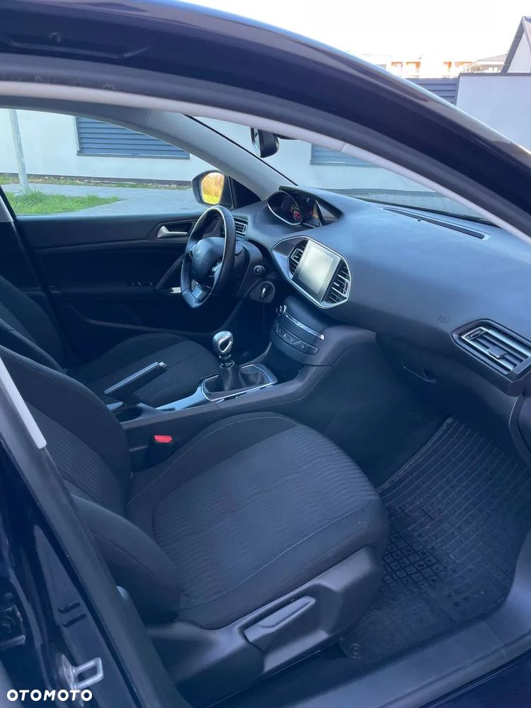 Peugeot 308 SW 1.6 BlueHDi Business Line S&S - 16