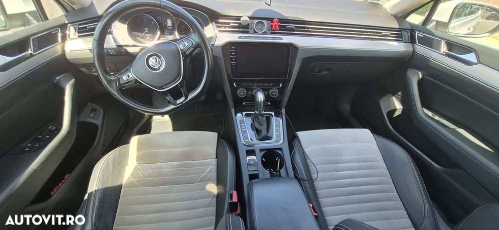 Volkswagen Passat - 6