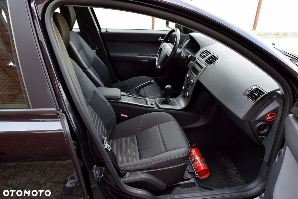 Volvo V50 1.6D DPF DRIVe Kinetic - 7