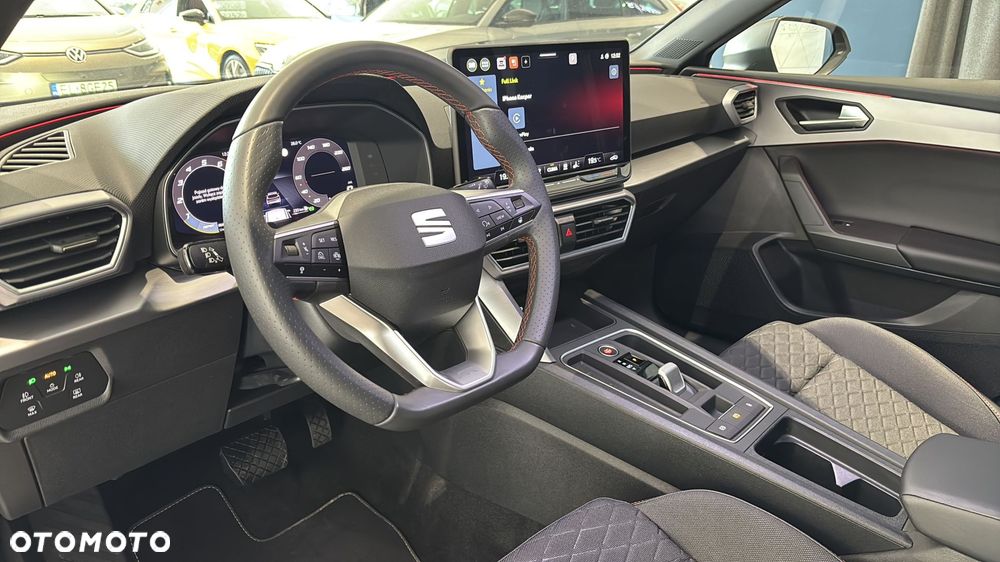 Seat Leon Sportstourer 1.5 eTSI FR DSG - 10