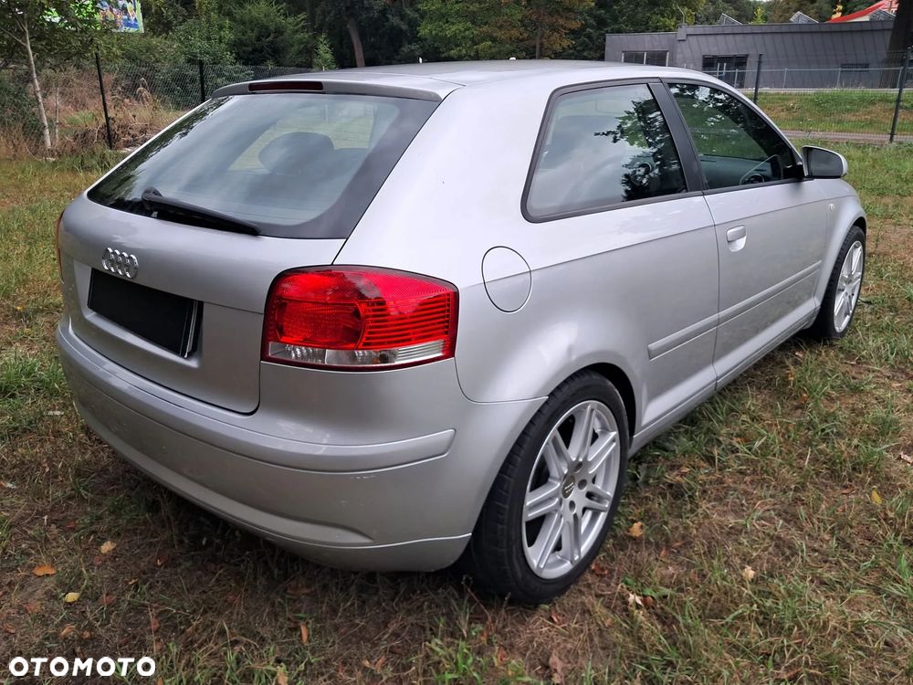 Audi A3 3-drzwiowe - 4
