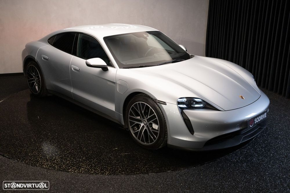 Porsche Taycan 4S Bateria Performance Plus - 20