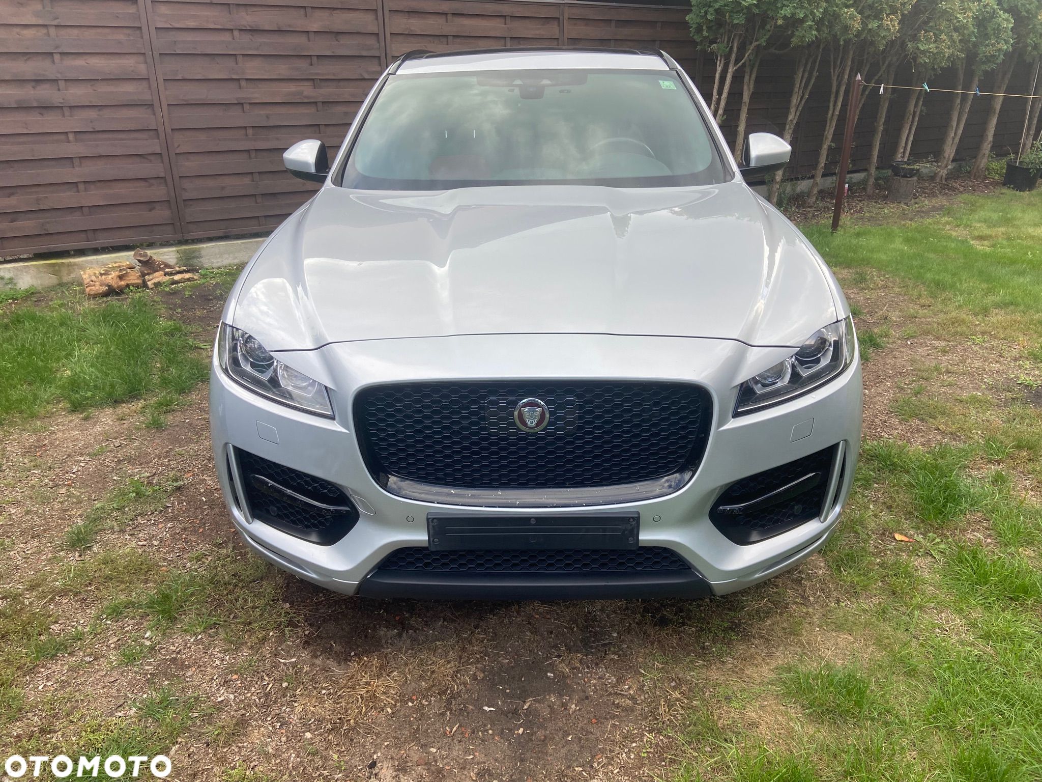 Jaguar F-Pace 25d AWD R-Sport - 1