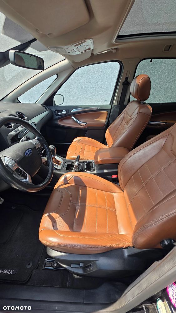 Ford S-Max - 9