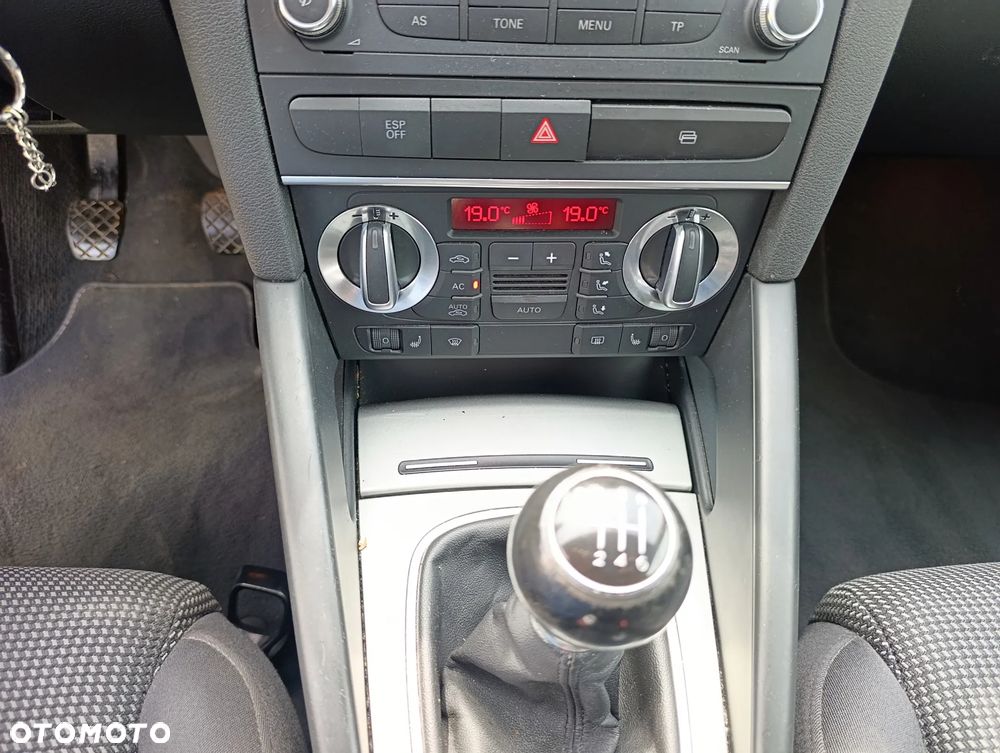 Audi A3 Sportback 2.0 TDI DPF Attraction - 22