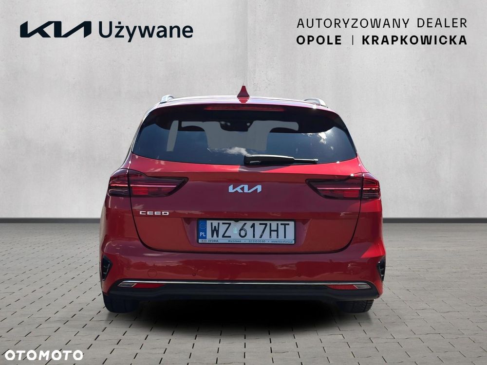 Kia Ceed - 5