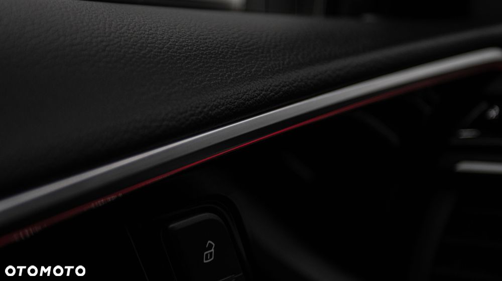 Audi A4 Limousine 35 TFSI mHEV S tronic - 27