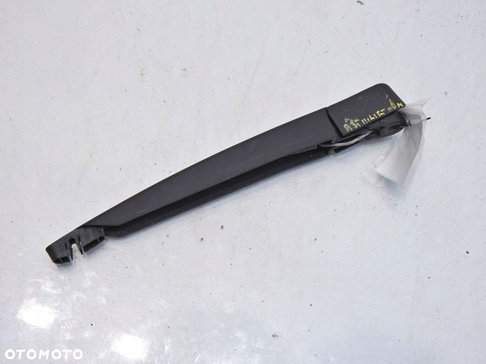 RAMIE WYCIERACZKI TYŁ OPEL ASTRA III H KOMBI - 6