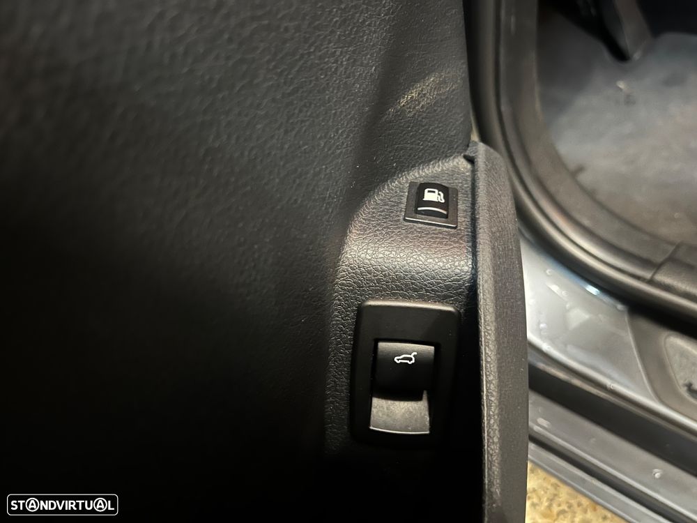 BMW 225xe Active Tourer Advantage - 26