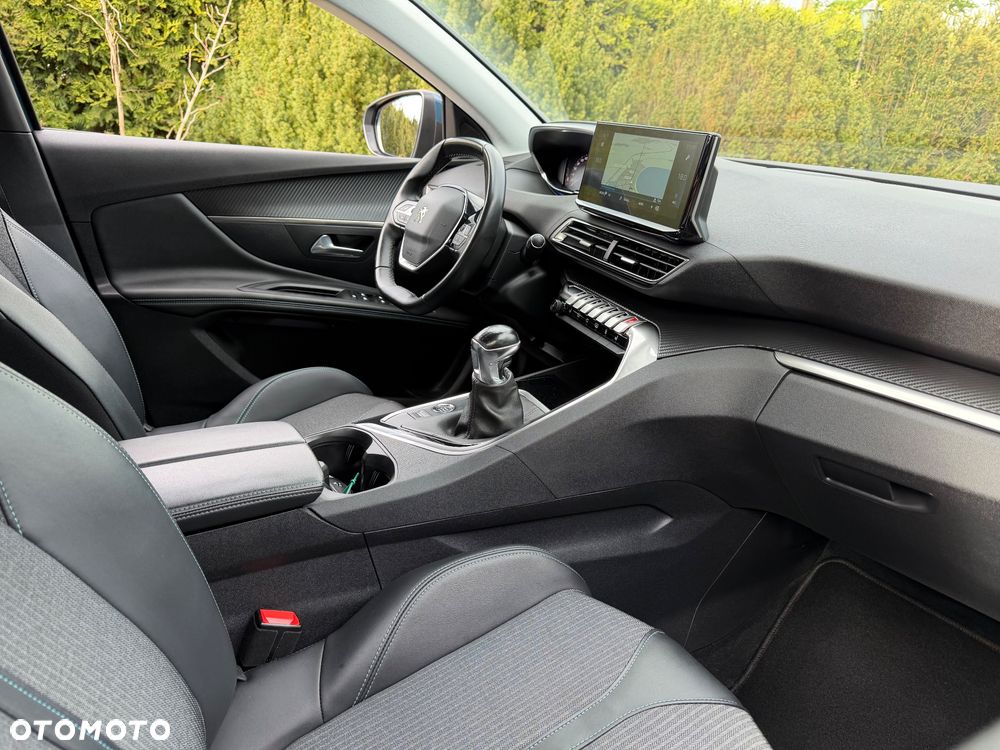 Peugeot 3008 BlueHDi 130 Stop & Start Allure - 32