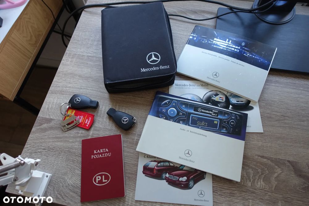 Mercedes-Benz Klasa C 200 CDI Classic - 14