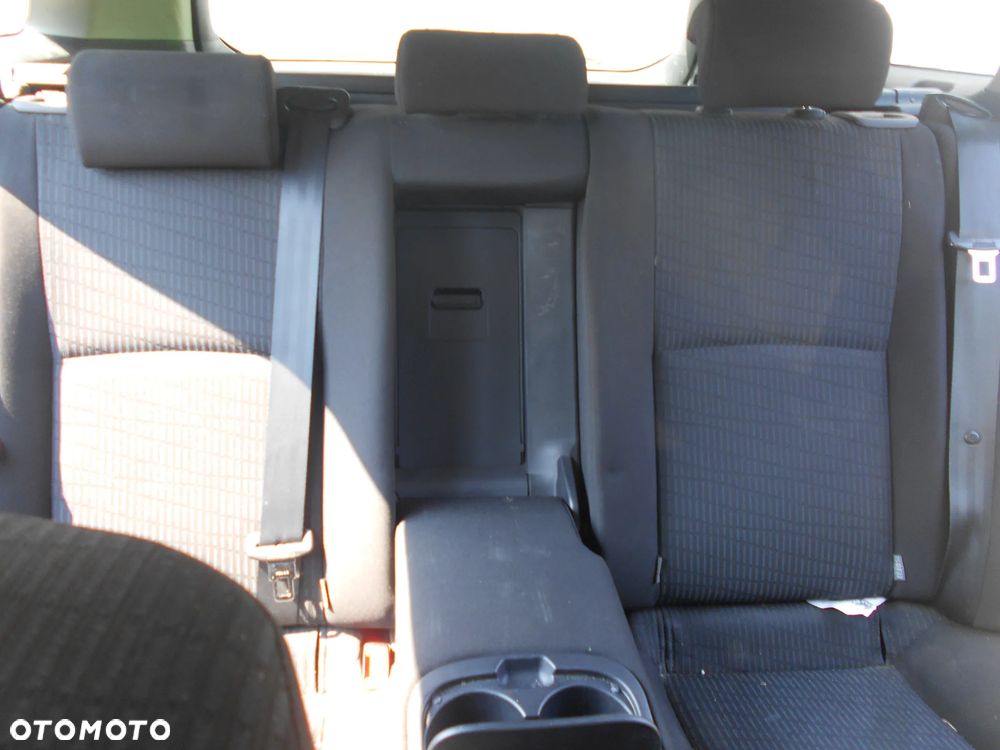 TOYOTA AVENSIS  T27 2009-2012R 2012R KOMBI KOD LAKIERU 8U5 1.8 VVT-I BENZYNA  A2ZR-T12U  108KW 146 KM SILNIK SKRZYNIA  BIEGOW EC60 BLOTNIK DZWI MASKA KLAPA ZAWIESZENIE LAMPY  ROLETA  HAK ZDERZA CZUJNIKI PDC GRILL PODSUFITKA - 22
