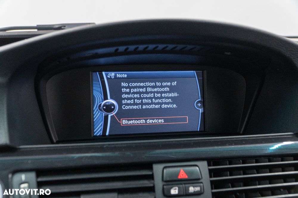 BMW Seria 3 318d DPF Touring Aut. - 19