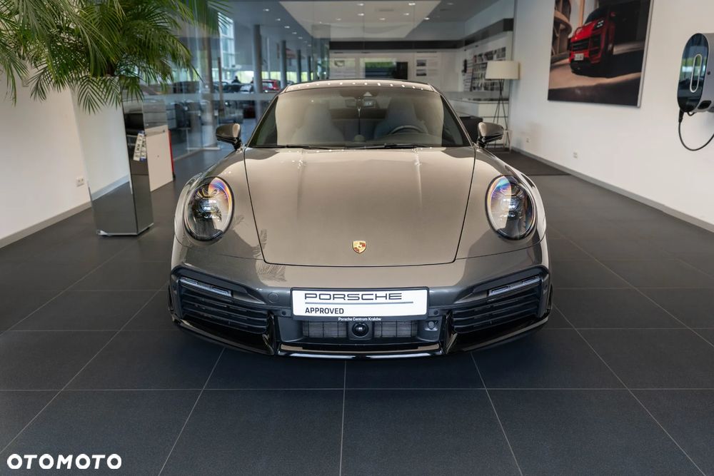 Porsche 911 Turbo S - 5