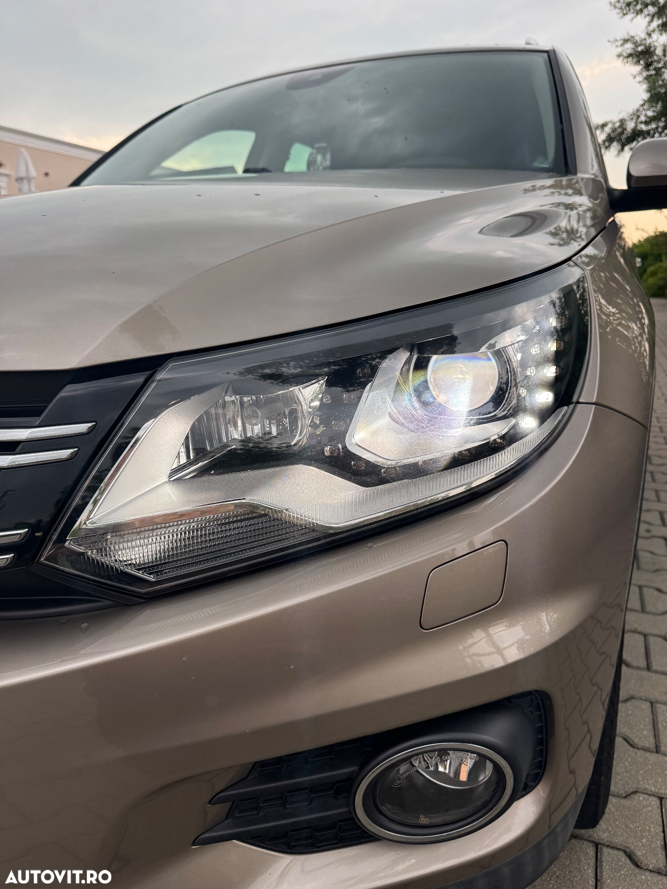 Volkswagen Tiguan 2.0 TDI 4Mot DSG Highline - 6