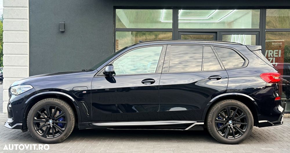 BMW X5 xDrive45e - 12