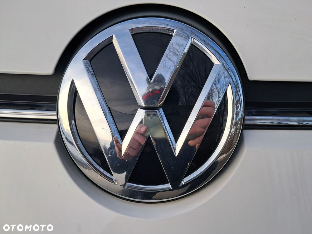 Volkswagen up! Active - 30